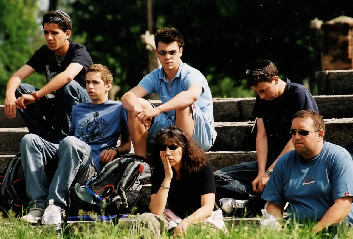 Contemplation Auschwitz 